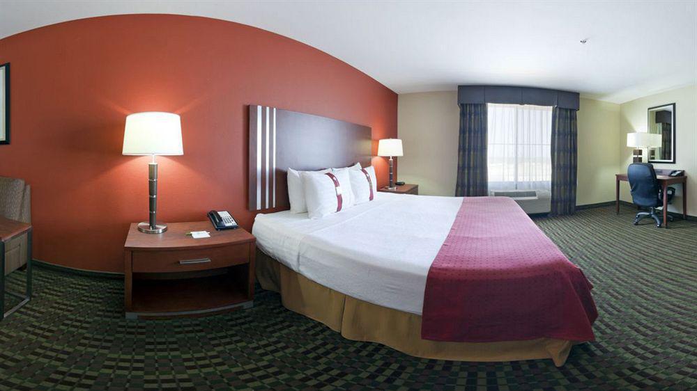 Holiday Inn Austin North By Ihg Round Rock Exterior photo